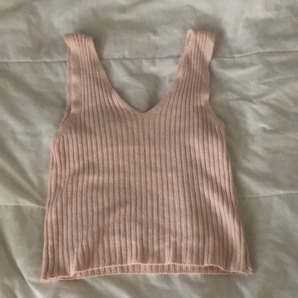 Brandy Melville pink tank/crop top